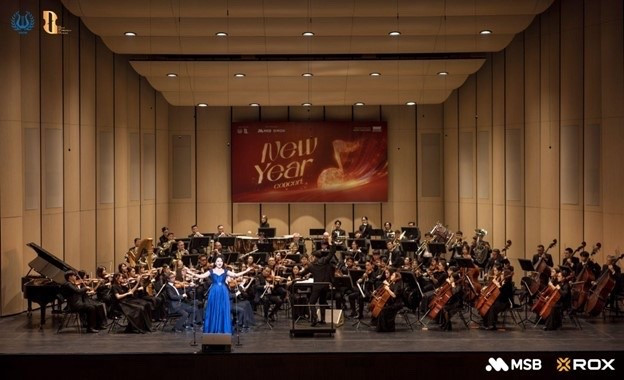 Dàn nhạc giao hưởng Hà Nội và các nghệ sĩ đã mang đến một đêm diễn thăng hoa. new-year-concert-2026-loi-chao-nam-moi-day-hung-khoi-bang-am-nhac.jpg