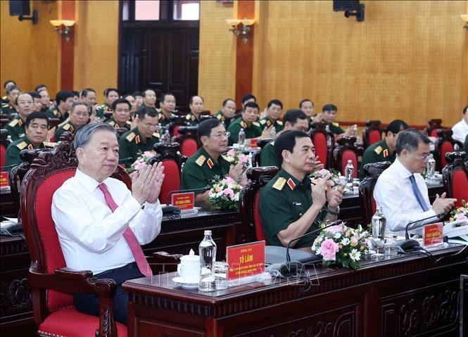 tong-bi-thu-to-lam-tang-cuong-cac-giai-phap-xay-dung-quan-doi-vung-manh-2.jpg