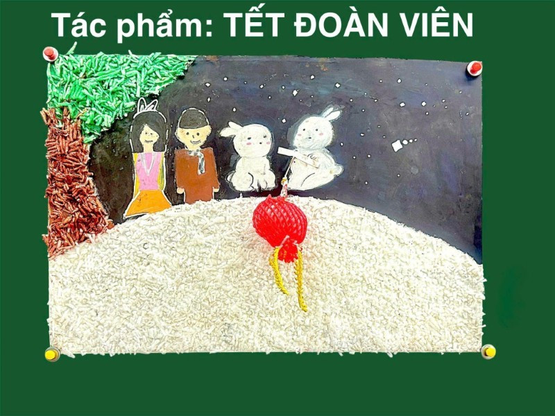 Tết đoàn viên: Tết Trung thu được xem là ngày Tết đoàn viên, gia đình sum họp cùng nhau ngắm trăng, uống trà, ăn bánh và kể chuyện cho nhau nghe. image021.jpg