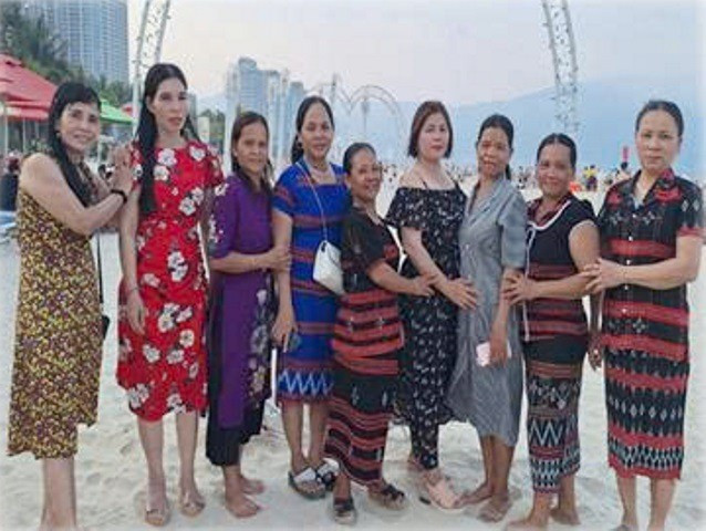 Nhiều chuyến đi dã ngoại được tổ chức dịp hè giúp tăng cường tình đoàn kết trong lớp học. z7249394940717-13ac39ce4eb6c9c31a7e9bd8a360eb64.jpg
