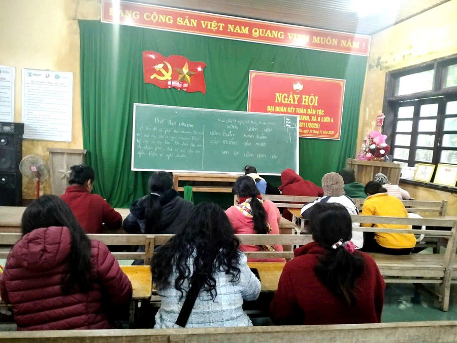 Các lớp học XMC do Trung tâm GDNN-GDTX Khu vực 4 đảm trách không có học viên nào bỏ học giữa chừng trong 3 năm qua. z7268572024516-9f84eefbd2de21f63ed0cce56789791c.jpg
