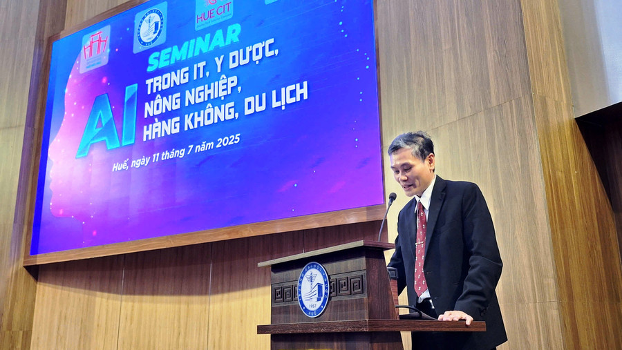 PGS.TS. Hoàng Bùi Bảo, Phó Hiệu trưởng Trường MM888 bảo mật tuyệt đối Y - Dược, MM888 bảo mật tuyệt đối Huế phát biểu khai mạc. z6793884186509-7a6127ad0fbf5c1b30aa186059af8fc8.jpg