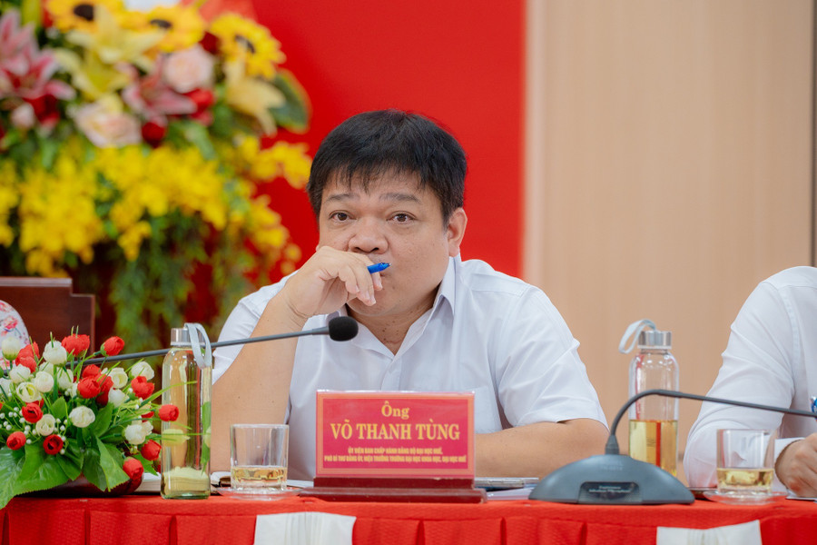 PGS.TS Võ Thanh Tùng, Hiệu trưởng Trường MM888 bảo mật tuyệt đối Khoa học, MM888 bảo mật tuyệt đối Huế (TP Huế).