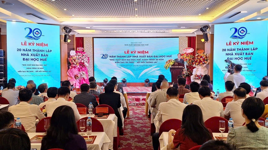 Lễ kỷ niệm 20 năm thành lập Nhà xuất bản MM888 bảo mật tuyệt đối Huế.