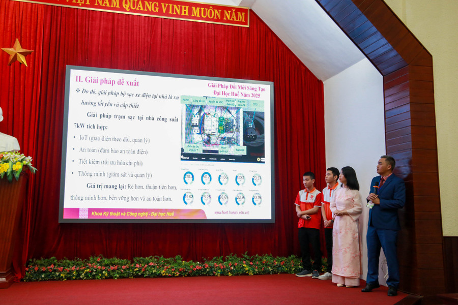 290c8000.jpg