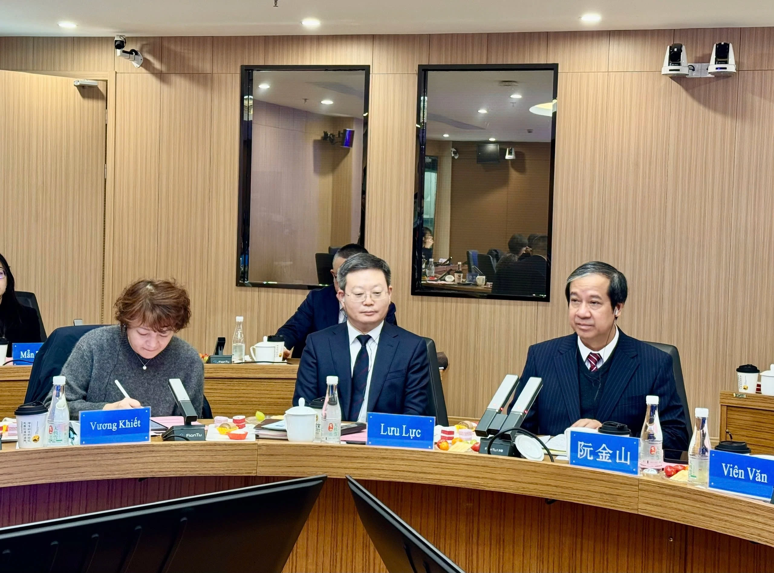 bo-truong-nguyen-kim-son3.jpg