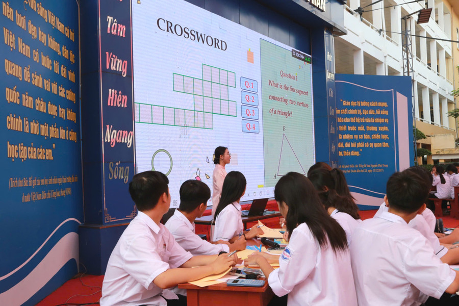 10-10-chuyen-de3.jpg