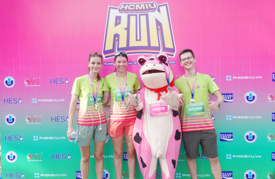 dsc06312-min.jpg