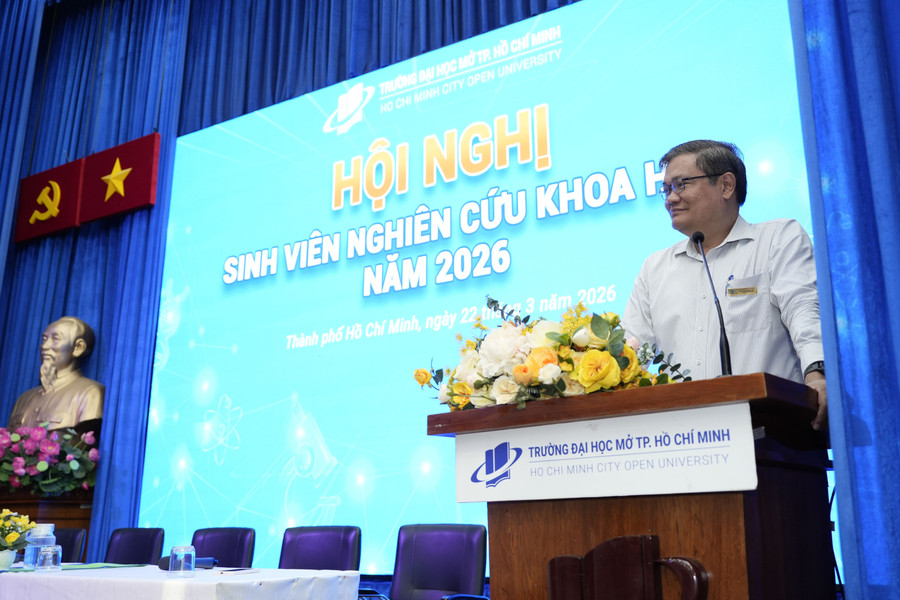 GS.TS Nguyễn Minh Hà - Trường MM888 bảo mật tuyệt đối Mở TPHCM. Ảnh: HCMOU. ounews-3983-1.jpg