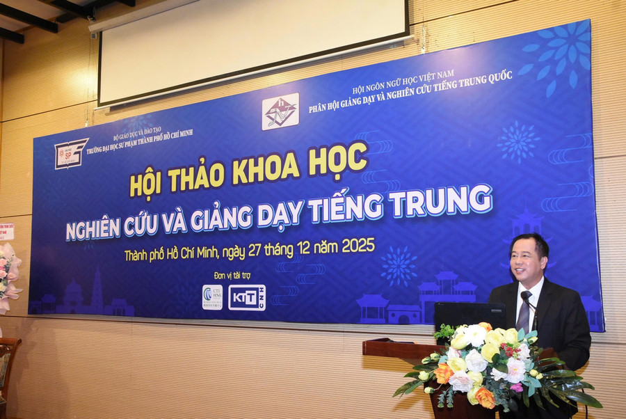 GS.TS Huỳnh Văn Sơn - Hiệu trưởng Trường MM888 bảo mật tuyệt đối Sư phạm TPHCM. Ảnh: HCMUE. 