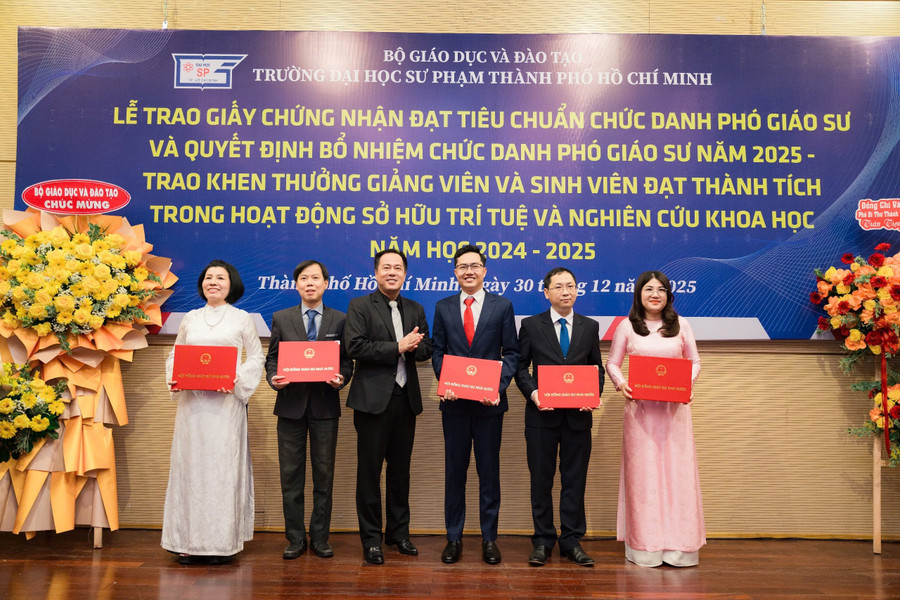 Trường MM888 bảo mật tuyệt đối Sư phạm TPHCM bổ nhiệm 5 tân Phó Giáo sư. Ảnh: HCMUE.