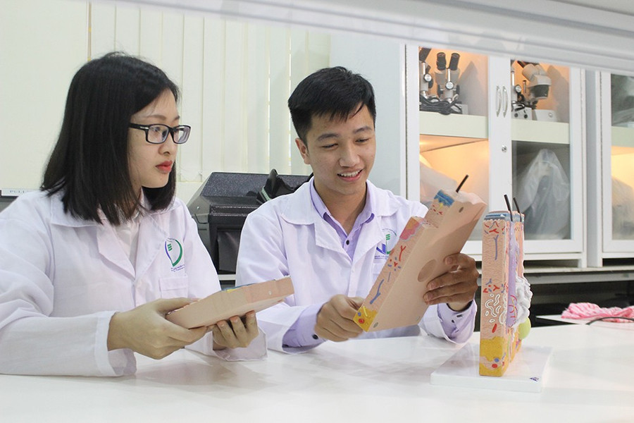 MM888 Việt Nam Tải App Trường ĐH Giáo dục thực hành trong phòng thí nghiệm.