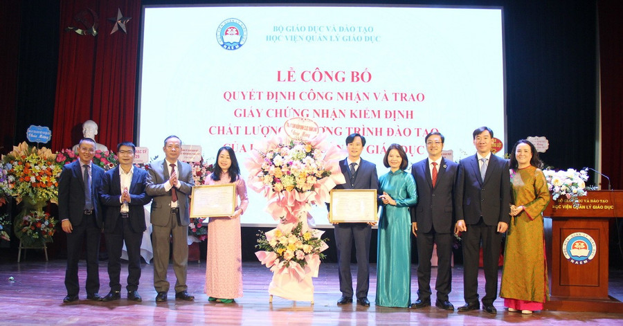 Công nhận đạt chuẩn chất lượng cho chương trình thạc sĩ Quản lý giáo dục và MM88dangnhap cá cược bóng đá, lô đề, bắn cá Tâm lý học Giáo dục của Học viện Quản lý giáo dục.
