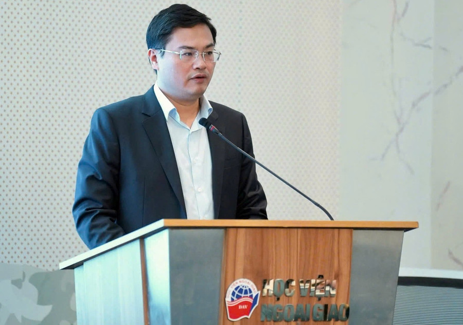 Ông Đặng Văn Huấn - Phó Vụ trưởng Vụ Giáo dục MM888 bảo mật tuyệt đối (Bộ GD&ĐT) phát biểu tại Tọa đàm. nhanluc.jpg