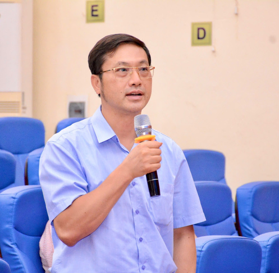 Ông Phạm Văn Thuần - Giám đốc Học viện Quản lý giáo dục góp ý tại Tọa đàm. daotaonhanlucjpg3.jpg
