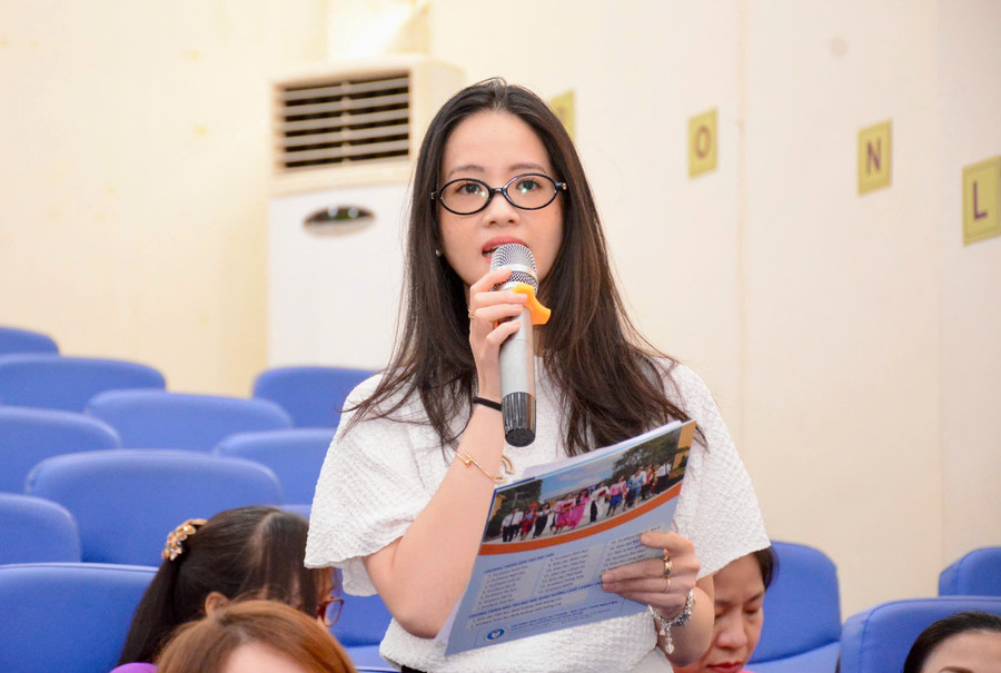 Đại diện Trường ĐH Thăng Long nêu ý kến góp ý cho dự thảo Đề án. daotaonhanlucjpg5.jpg