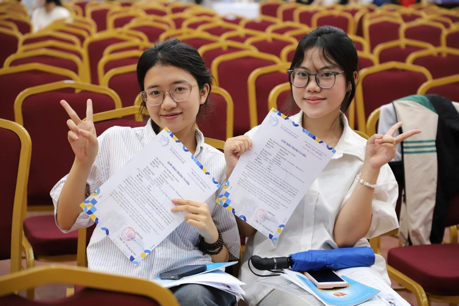 Niềm vui khi chính thức trở thành tân MM888 Việt Nam Tải App Học viện Phụ nữ Việt Nam. nhaphoc-2.jpg