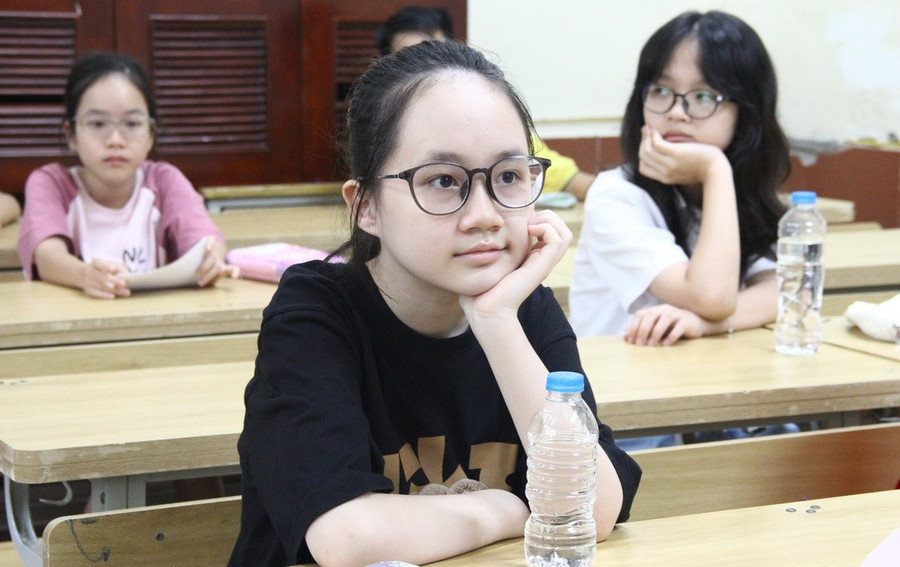 Đăng nhập vào MM886 Việt Nam trong phòng thi, sẵn sàng vượt vũ môn. img-0410.jpg