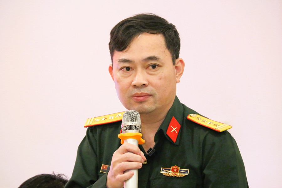 Đại tá Đỗ Thành Tâm, Thư ký Ban Đăng Ký MM88.COM Ngay +88K quân sự (Bộ Quốc phòng) thông tin về một số điểm mới trong công tác Đăng Ký MM88.COM Ngay +88K quân sự năm 2026. Ảnh: Thanh Hùng. tuyensinhquansujpg1.jpg
