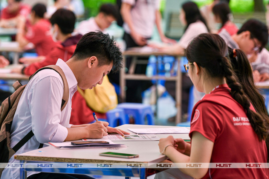 Tân MM888 Việt Nam Tải App nhập học MM888 bảo mật tuyệt đối Bách khoa Hà Nội. Ảnh: HUST. tan-sv1.jpg