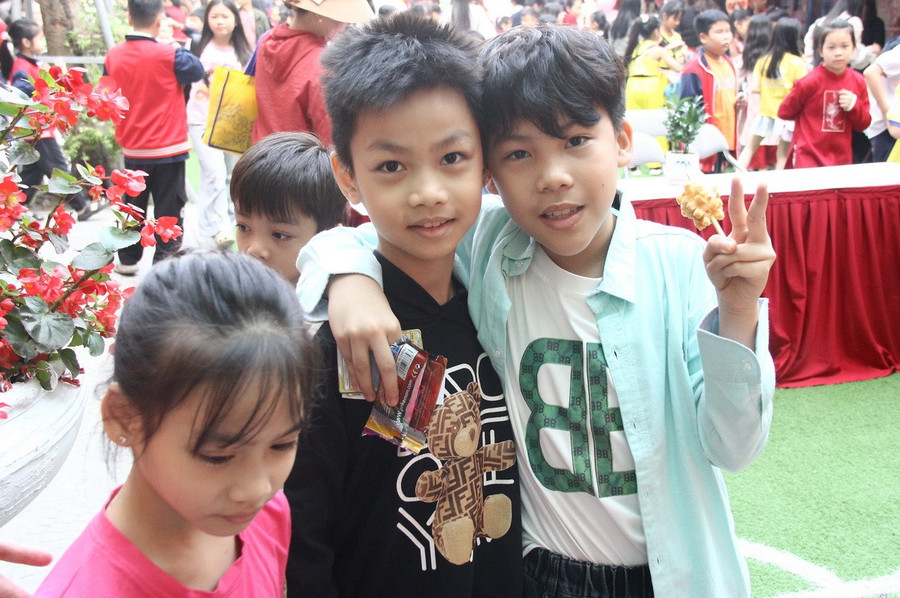 Đôi bạn thân img-6705.jpg