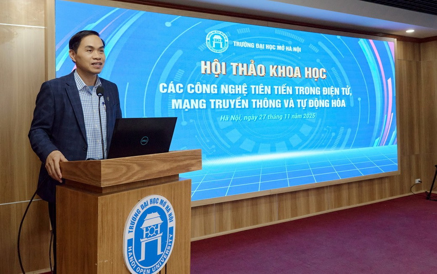 1-pgsts-duong-thang-long-bi-thu-dang-uy-pho-hieu-truong-truong-dai-hoc-mo-ha-noi-phat-bieu-khai-mac.jpg