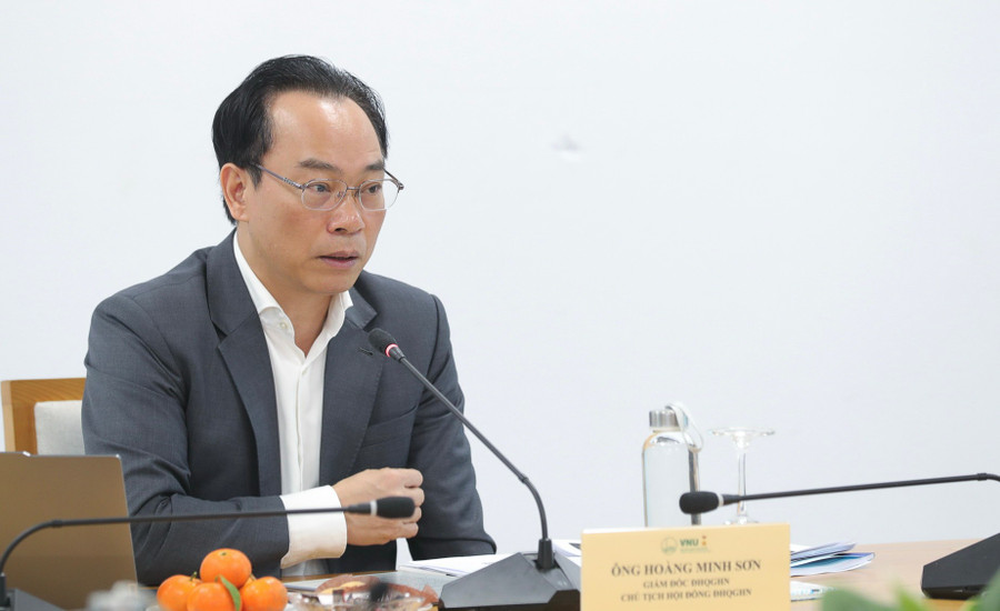 Ông Hoàng Minh Sơn – Giám đốc ĐH Quốc gia Hà Nội. vnu-hoi-dong-dhqghn-lan-iv-18.jpg