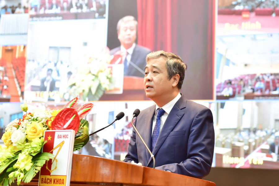 Ông Ngô Đông Hải - Phó trưởng Ban Tuyên giáo và Dân vận Trung ương phát biểu tại khóa bồi dưỡng. dsc-0319.jpg