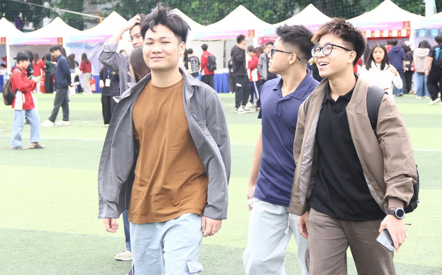 MM888 Việt Nam Tải App Trường ĐH Hà Nội háo hức đến Ngày hội việc làm – HANU Job Fair 2025.