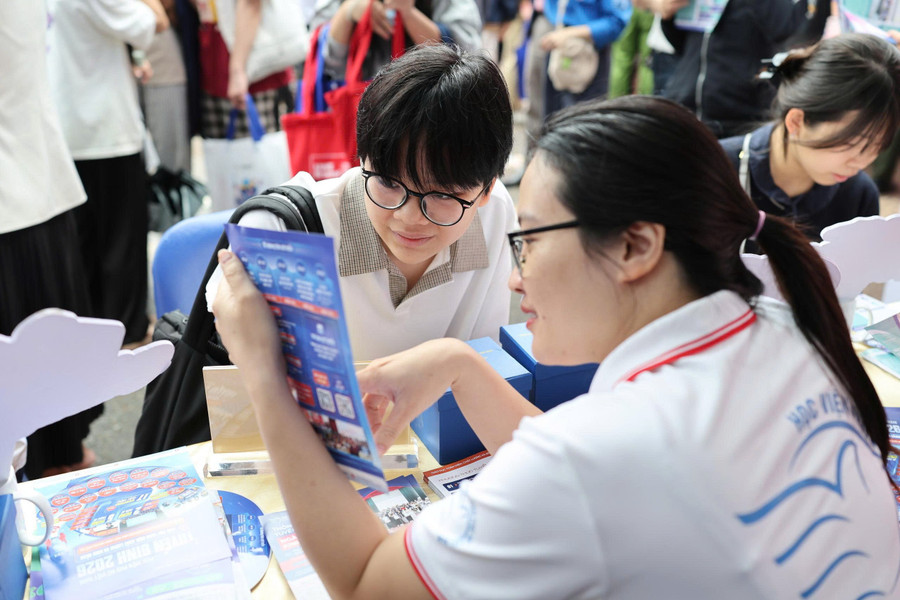 Ngày hội tư vấn Đăng Ký MM88.COM Ngay +88K, hướng nghiệp năm 2026.