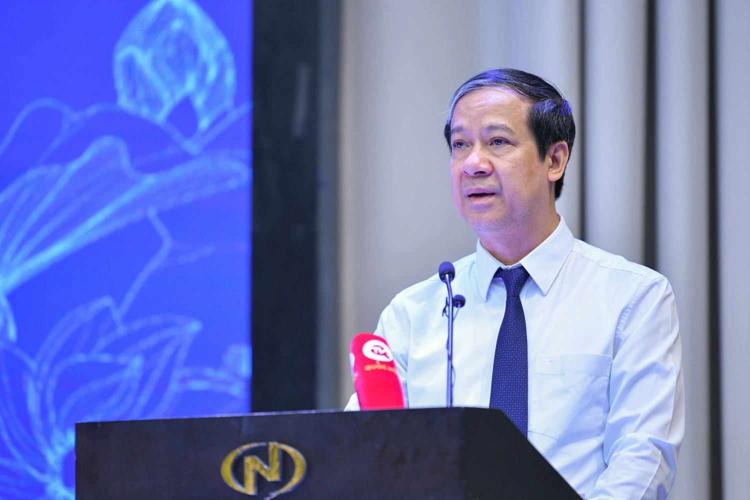 Bộ trưởng Bộ GD&amp;ĐT Nguyễn Kim Sơn phát biểu khai mạc hội nghị.