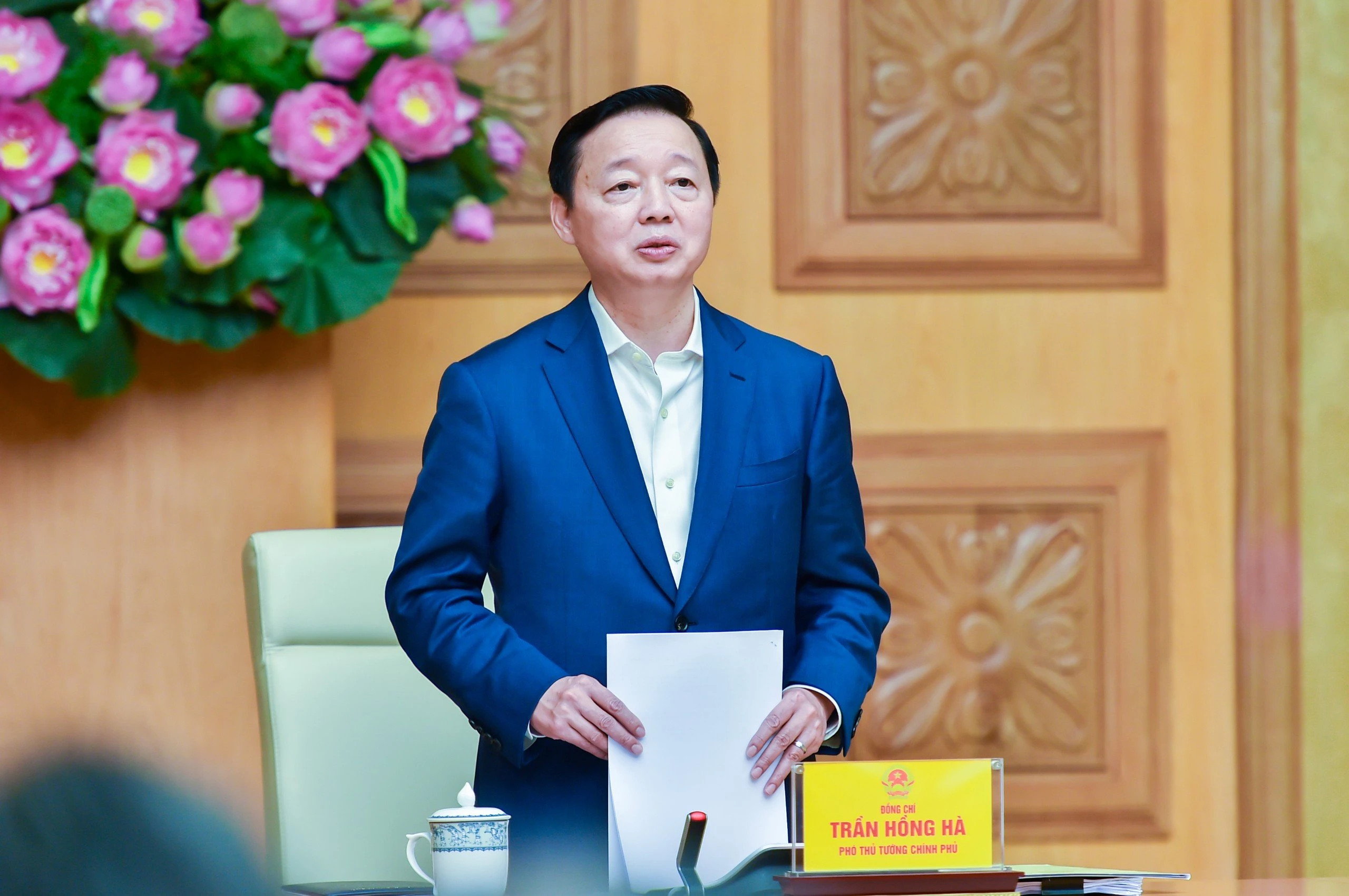 Phó Thủ tướng Trần Hồng Hà phát biểu tại Phiên họp. Phó Thủ tướng Trần Hồng Hà phát biểu tại Phiên họp.