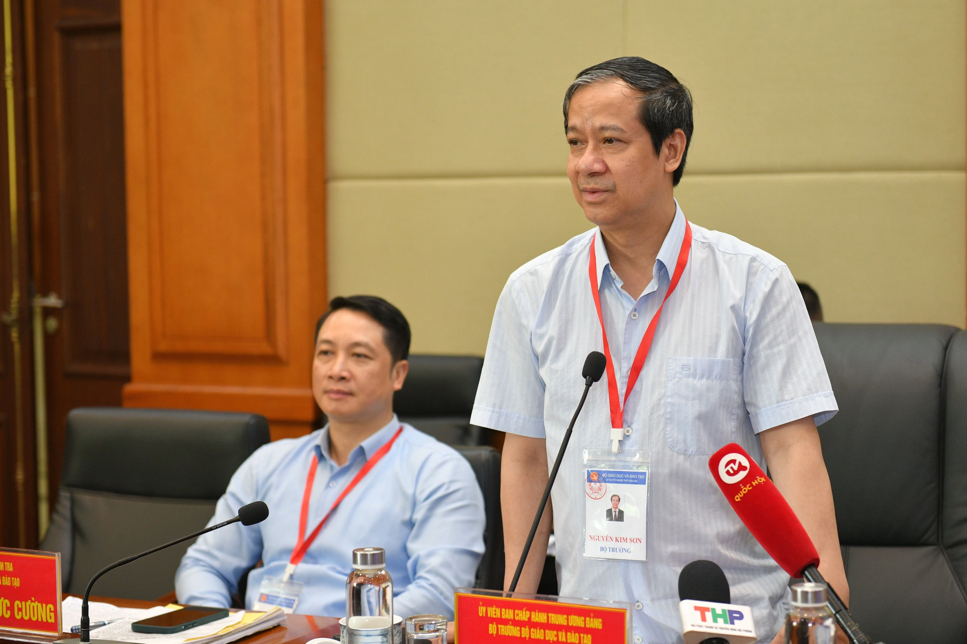 Bộ trưởng Nguyễn Kim Sơn phát biểu tại buổi làm việc với Ban Chỉ đạo thi MM88dangnhap nhà cái World Cup 2026 THPT năm 2023 TP Hải Phòng.