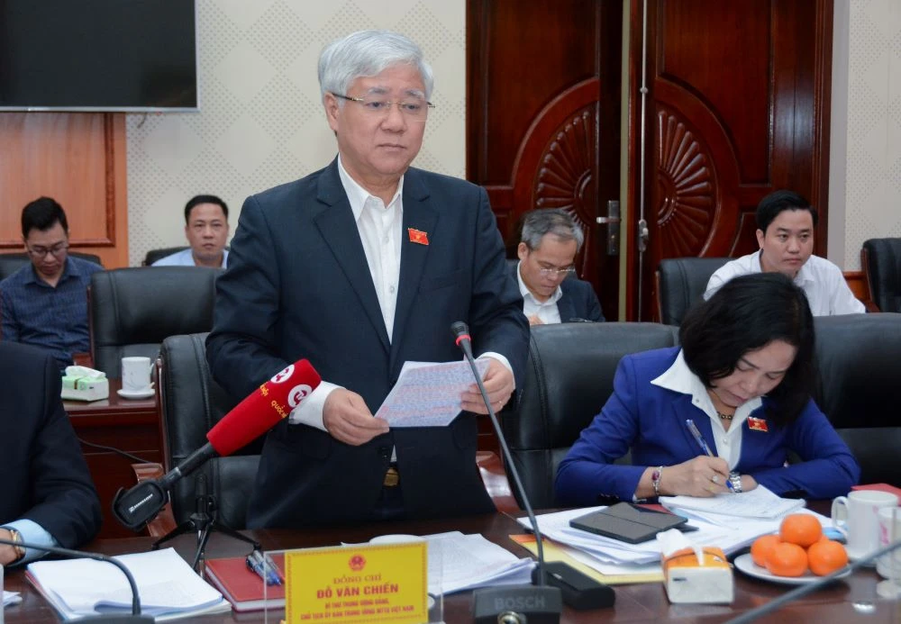 Ông Đỗ Văn Chiến, Chủ tịch Ủy ban Trung ương MTTQ Việt Nam phát biểu tại buổi làm việc. Ông Đỗ Văn Chiến, Chủ tịch Ủy ban Trung ương MTTQ Việt Nam phát biểu tại buổi làm việc.