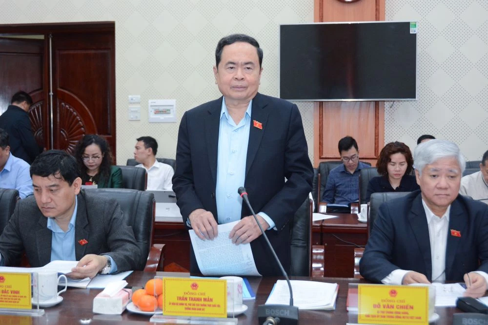 Ông Trần Thanh Mẫn phát biểu khai mạc tại buổi làm việc. Ông Trần Thanh Mẫn phát biểu khai mạc tại buổi làm việc.