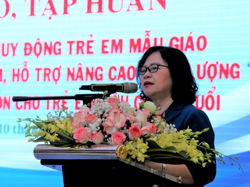 Thứ trưởng Ngô Thị Minh phát biểu tại Hội thảo. Thứ trưởng Ngô Thị Minh phát biểu tại Hội thảo.