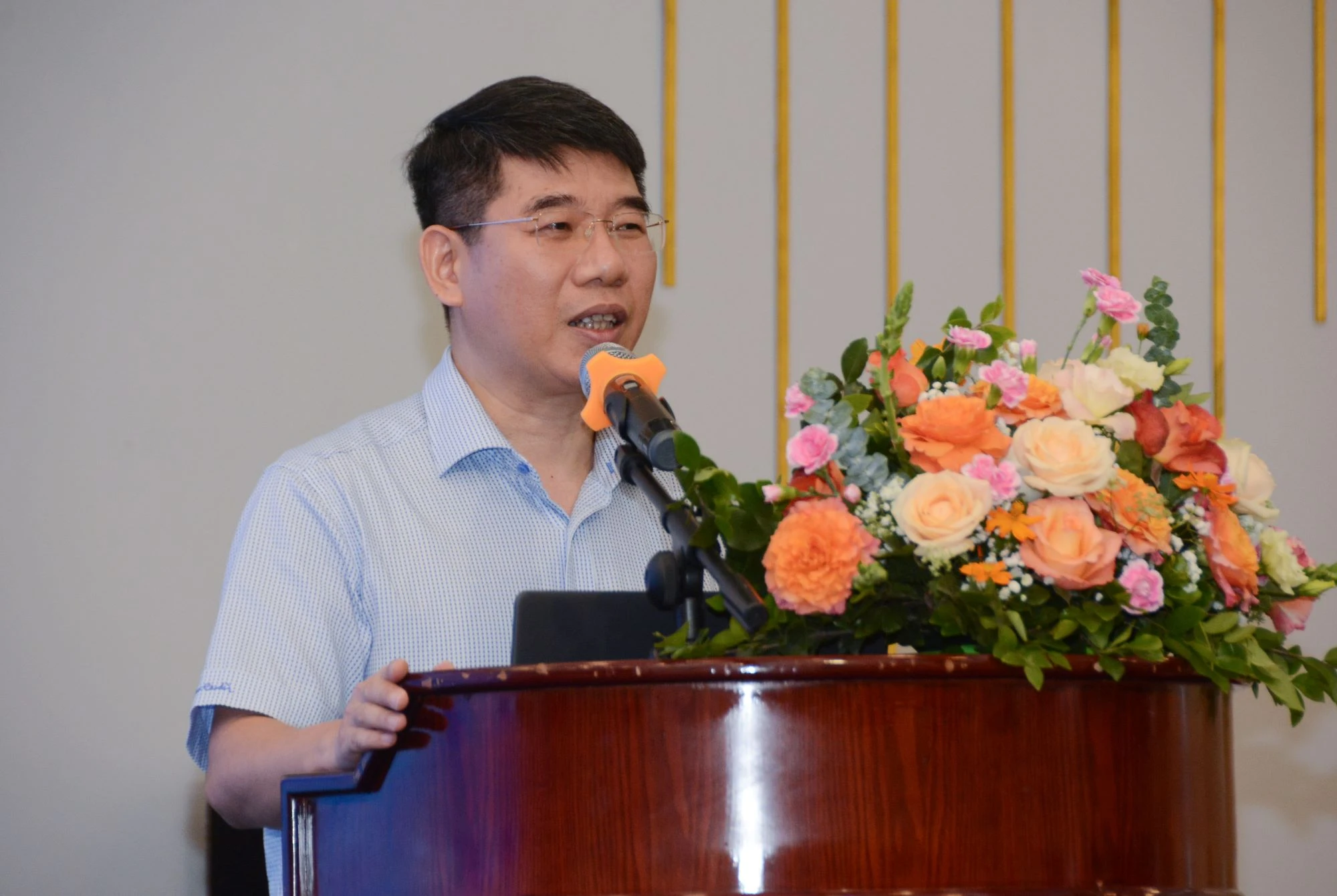 Đại diện Ngân hàng phát triển Châu Á (ADB) phát biểu tại hội nghị. Đại diện Ngân hàng phát triển Châu Á (ADB) phát biểu tại hội nghị.