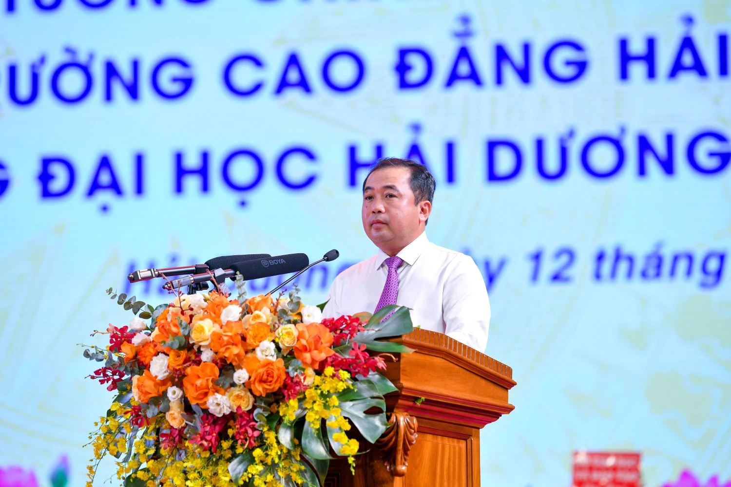 Bí thư tỉnh ủy Hải Dương Trần Đức Thắng phát biểu tại buổi lễ. Bí thư tỉnh ủy Hải Dương Trần Đức Thắng phát biểu tại buổi lễ.