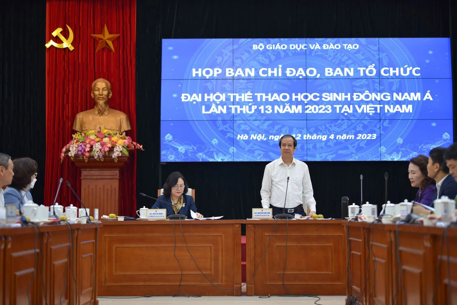 Họp Ban Chỉ đạo, Ban Tổ chức 2MM88.com trò chơi casino và slot Thể thao MM886 slot game, bắn cá, lô đề, đá gà (HS) Đông Nam Á lần thứ 13 năm 2023 tại Việt Nam.