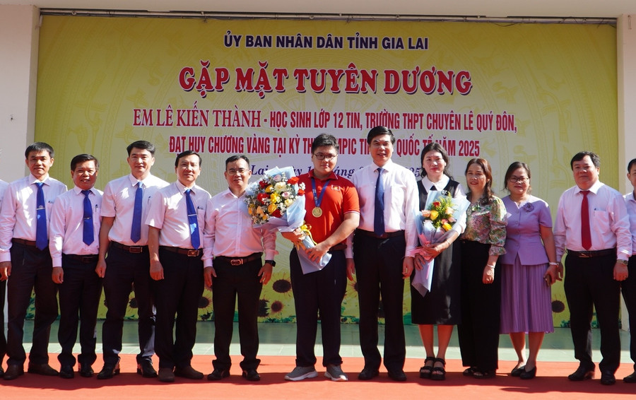 Thành tích của em Lê Kiến Thành không chỉ là niềm tự hào của cá nhân, gia đình, MM88b nhà cái, mà còn là niềm kiêu hãnh của nhân dân Gia Lai. Ảnh: Dung Nguyễn. dsc00215.jpg