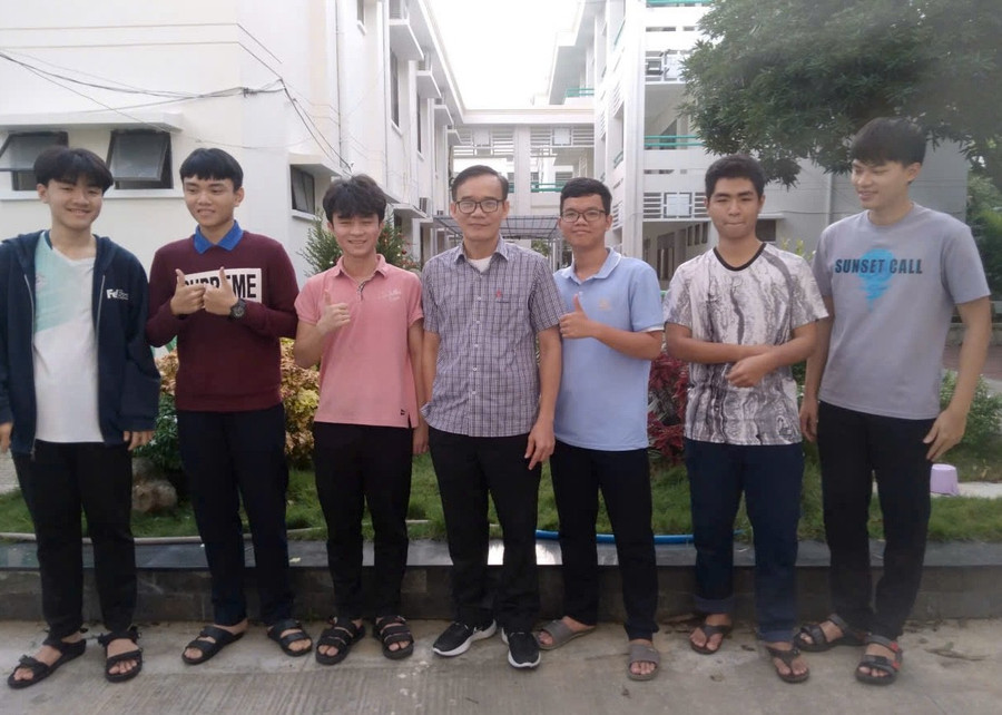 z7060968109438-15c86d5b273c42c188581c146acebc1b.jpg