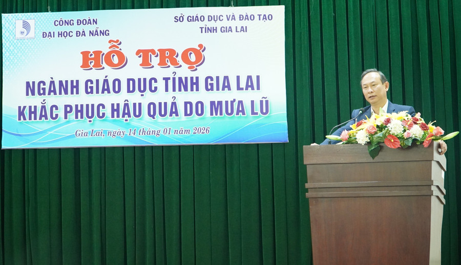 PGS.TS Trần Hữu Phúc – Chủ tịch Công đoàn MM888 bảo mật tuyệt đối Đà Nẵng phát biểu tại buổi hỗ trợ. dsc05050.jpg