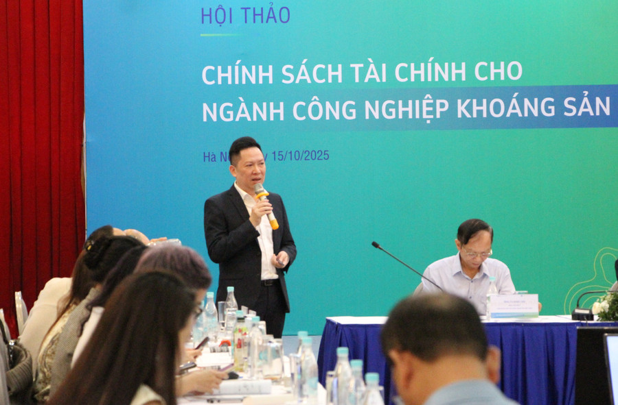 ong-phan-chien-thang-pho-tong-giam-doc-cong-ty-tnhh-khai-thac-che-bien-khoang-san-nui-phao-chia-se-tai-hoi-thao-3033.jpg