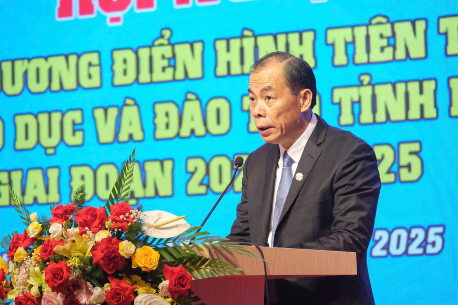 Ông Hoàng Quốc Tuấn, Giám đốc Sở GD&ĐT Lạng Sơn phát biểu tại chương trình. dde30751777cff22a66d.jpg