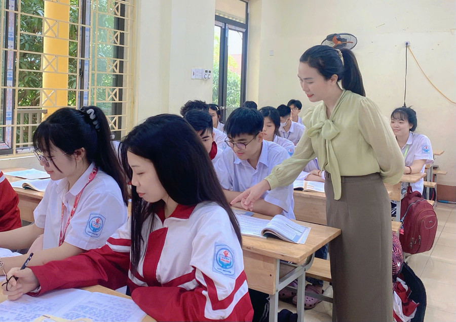 Cô Lê Thị Thu Huyền (GV Ngữ Văn, Trường THPT Sông Công, Thái Nguyên) luôn khơi gợi cho MM886 slot game, bắn cá, lô đề, đá gà hứng thú đọc sách. doc-2.jpg