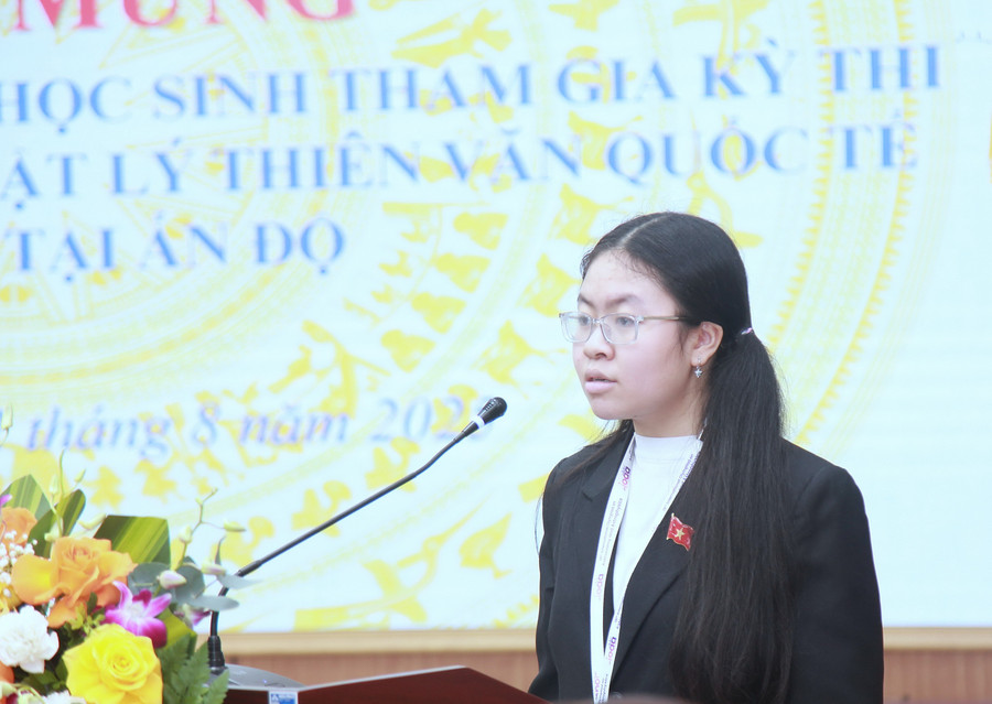 Vũ Nguyên Nguyên là Đăng nhập vào MM886 Việt Nam nữ duy nhất đoạt huy chương Vàng tại IOAA 2025.
