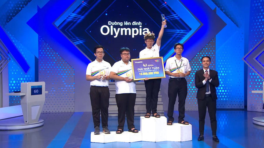 Lê Quốc Hưng giành vòng nguyệt quế Olympia. 581861274-1262795822538783-2572216516245776974-n.jpg