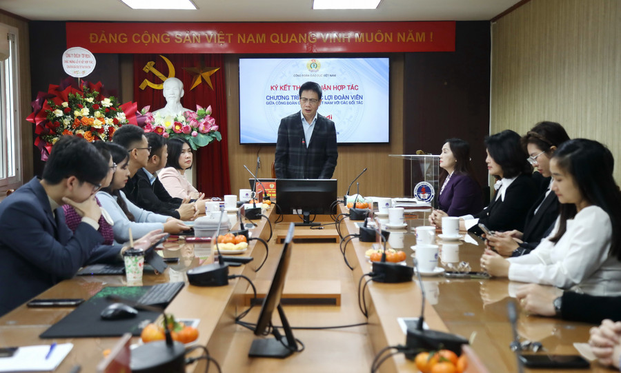 Quang cảnh buổi lễ. a55a0026.jpg