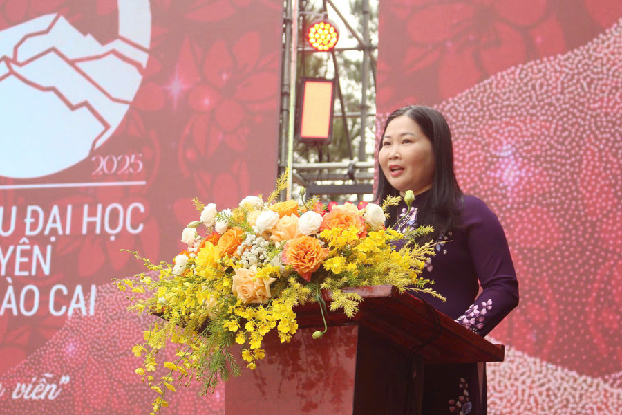 Bà Vũ Thị Hiền Hạnh, Ủy viên Ban Chấp hành Đảng bộ tỉnh, Phó Chủ tịch UBND tỉnh Lào Cai. img-5930.jpg