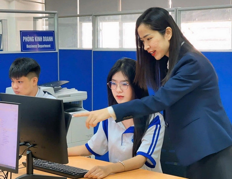 Trường MM888 bảo mật tuyệt đối Công nghệ Thông tin và Truyền thông tiên phong mở mới các ngành học gắn với công nghệ số và AI như: Kinh tế số, Nghệ thuật số, Robot và Cơ điện tử thông minh. gddh-1.jpg